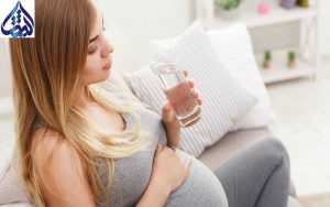 فواید آب قلیایی در دوران بارداری